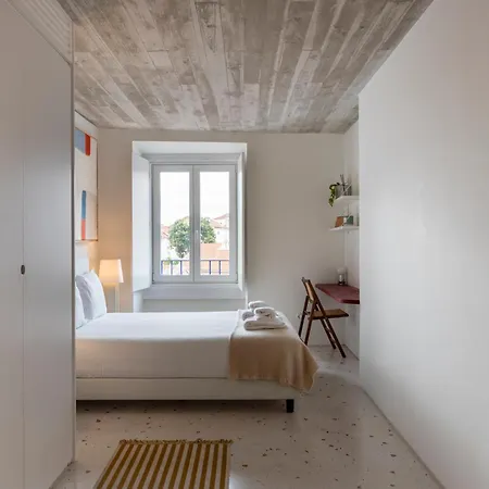 Alfama Modern Flats *