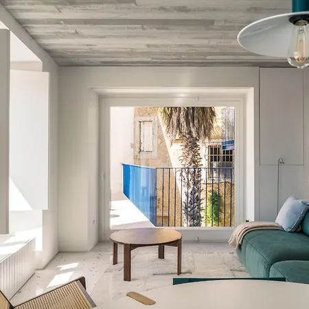 A Escada - Alfama Design *