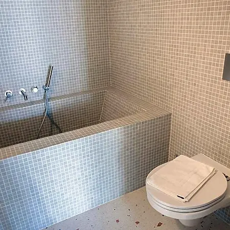 A Escada - Alfama Design