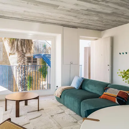 Alfama Modern Flats * ליסבון