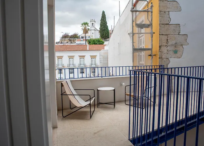 A Escada - Alfama Design *