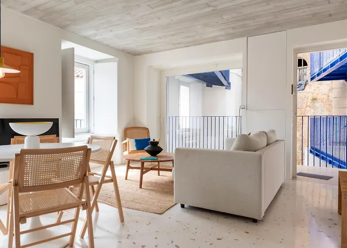 A Escada - Alfama Design *